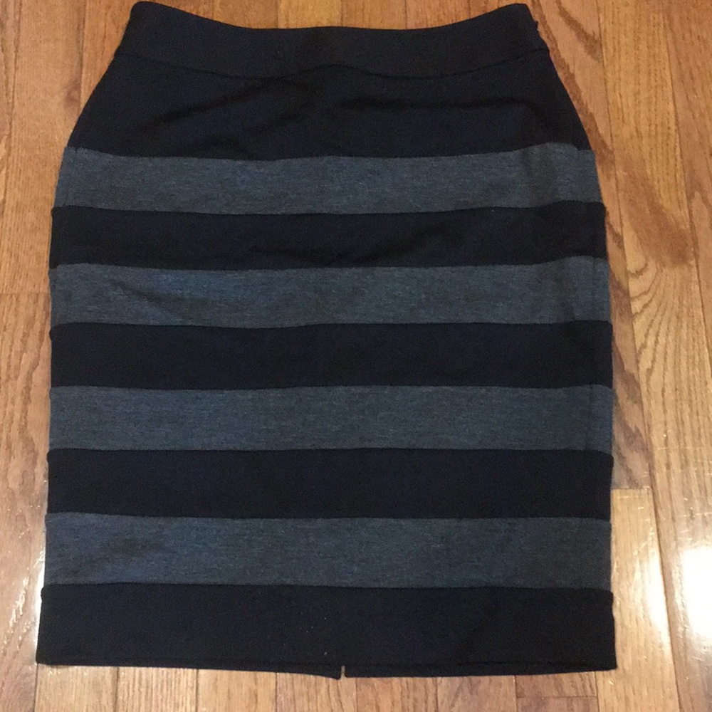 White House Black Market Pencil Skirt